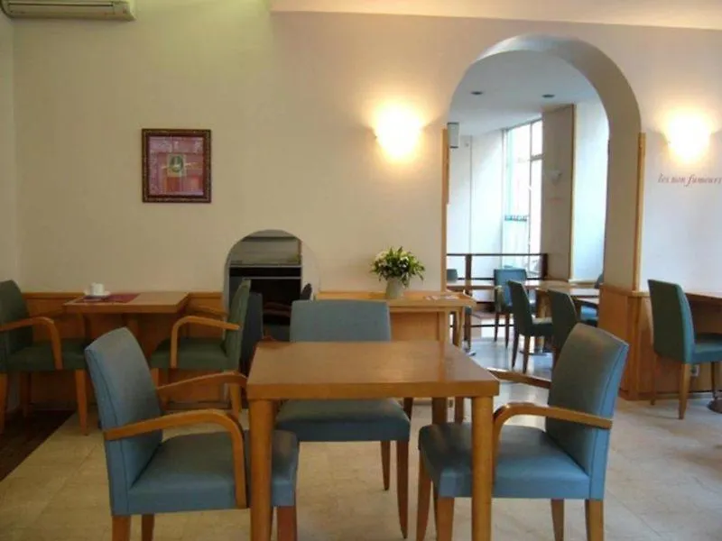 Hotel Des 3 Colleges Paris 3*,  France